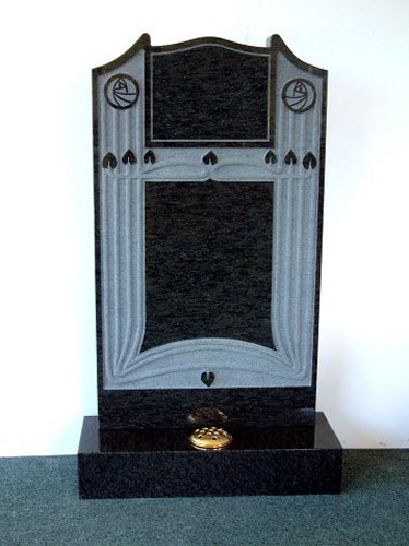 Memorial, Mackintosh